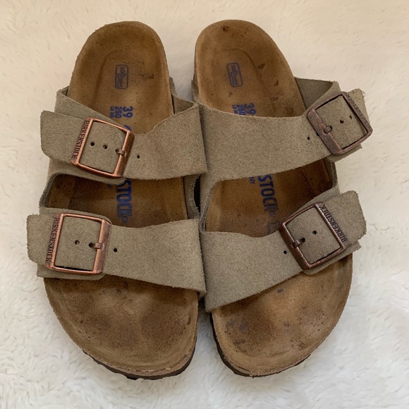 Birkenstock Shoes - Birkenstock Soft Foot Bed Arizona Sandals Size 8